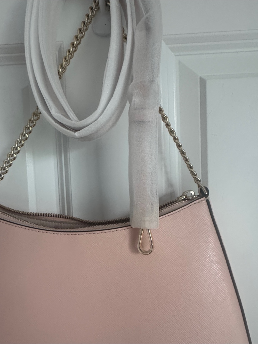 kate spade Pale Pink Leather Crossbody with Gold Chain - Picture 3 of 9